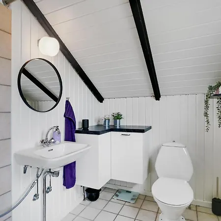Gorgeous In Hvide Sande With Wifi Ferienhaus *